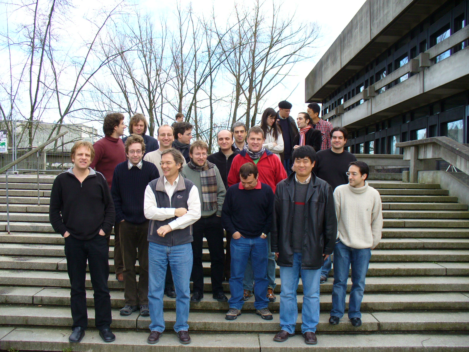 Algebraic cycles, motives
and A<sup>1</sup>-homotopy theory over general bases
